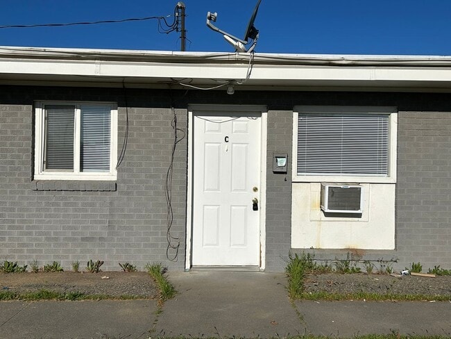 Building Photo - 928ru Unit 928ru - C