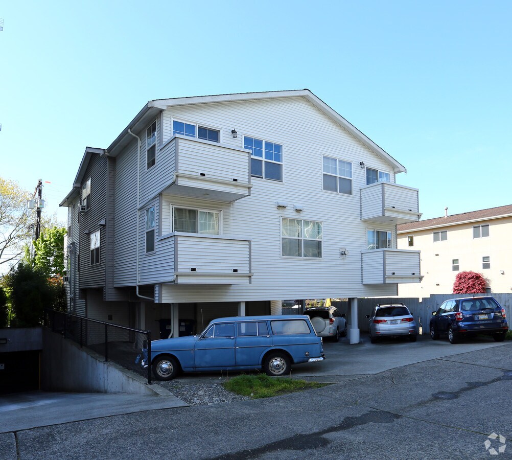 Photo - 2410 NW 58th St