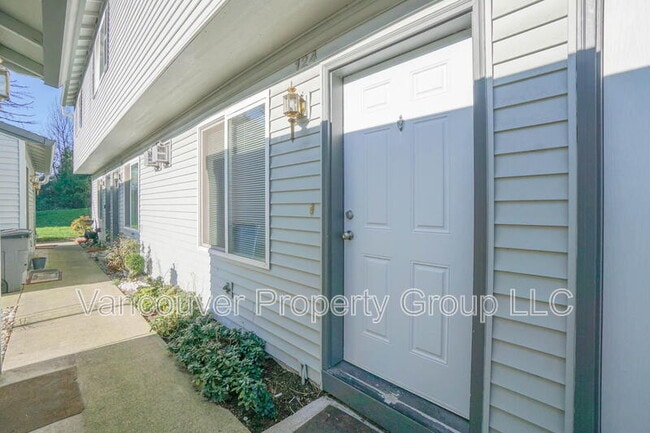 Photo - 4000 NE 109th Ave