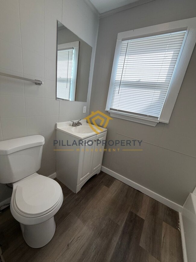 Photo - Near Anderson University 2 Bedroom on Corner Lot with Garage, Available NOW!