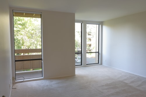 Photo - 1051 Beach Park Blvd