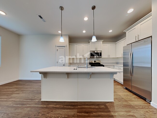 Photo - 1013 NE 11th Way