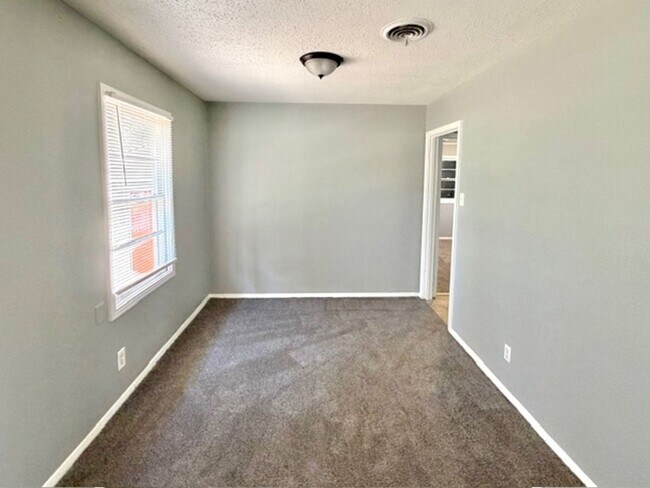 3203 Aden St Unit 1