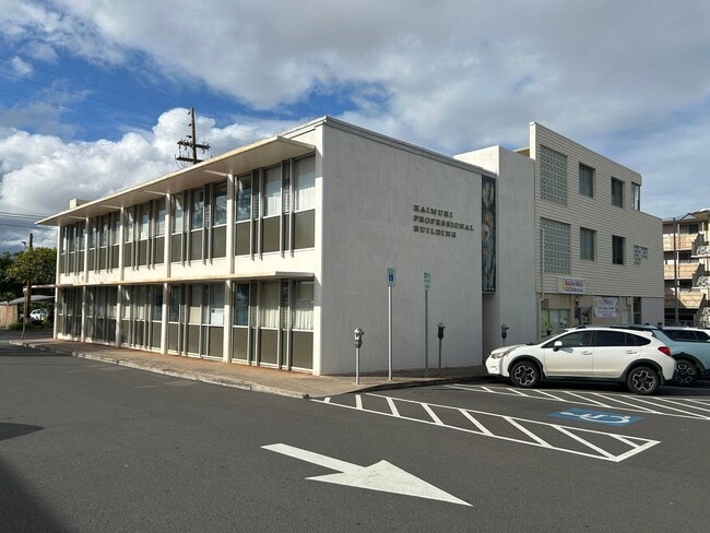Building Photo - Prime Office Space for Rent in the Kaimuki... Unit 102
