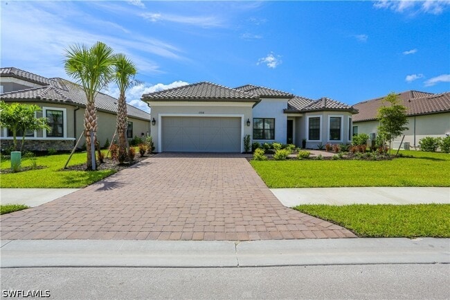 Photo - 15318 Aprile St