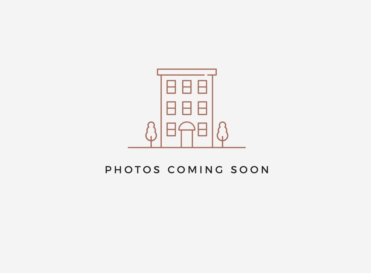 Photo - 1755 Van Ness