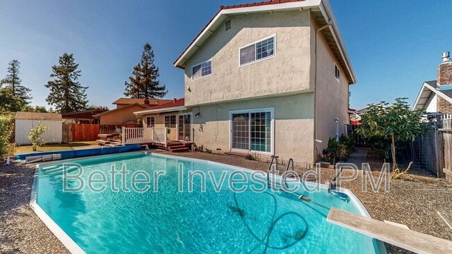 848 Sprucewood Ct