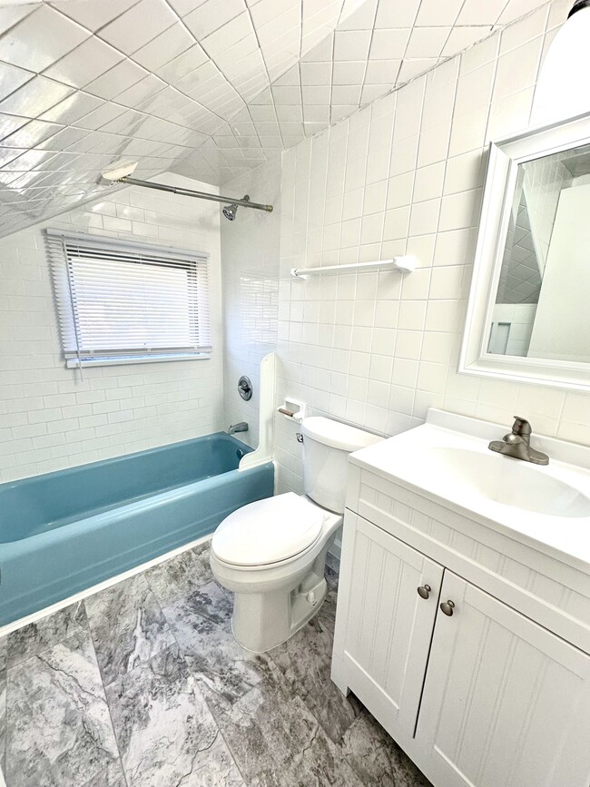 Photo - 109 Grand St Unidad B