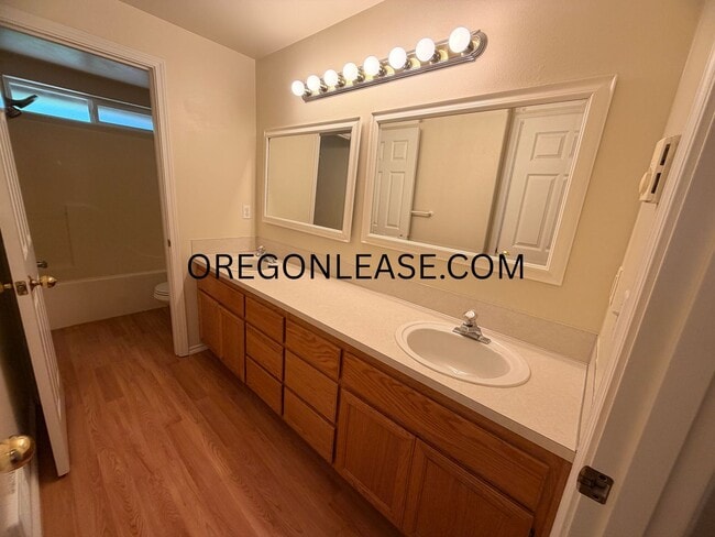 Photo - 2 Bedroom Duplex in North Eugene Unit 3306 Arrowhead st