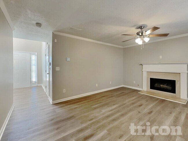 Photo - 360 Brannans Ct