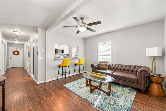 Photo - 954 Fern Ave SE
