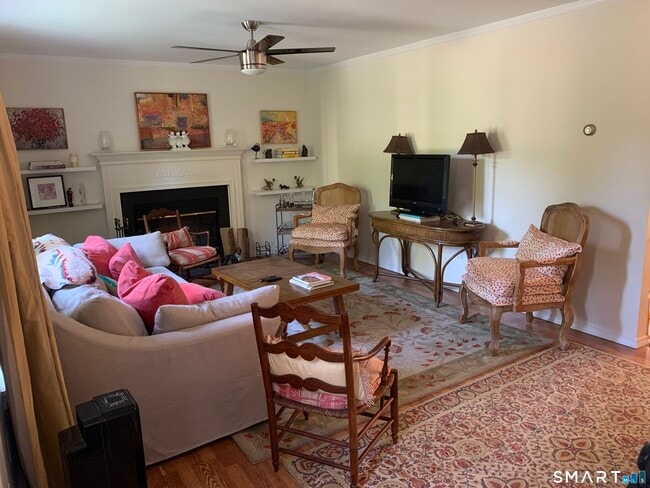 Photo - 160 Russell St