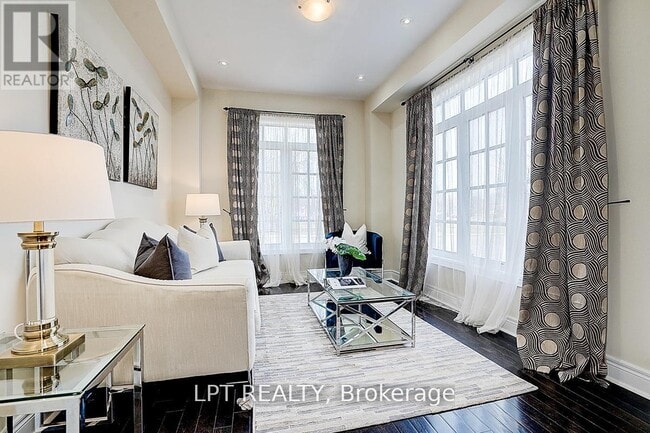 Photo - 116 Dunlop St