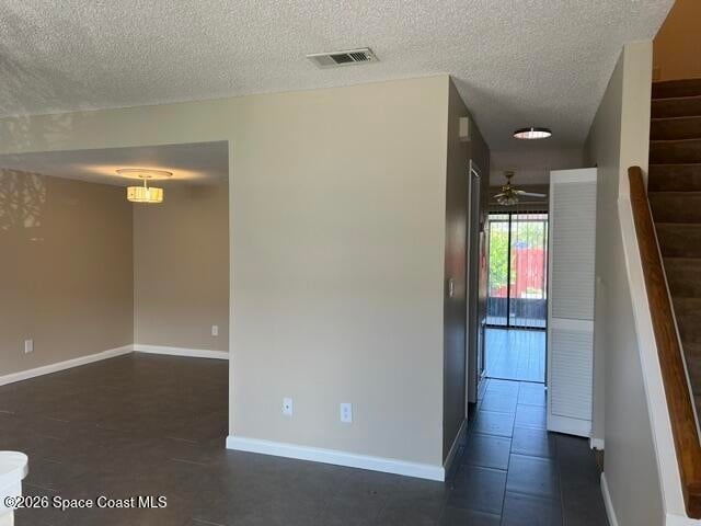 Photo - 1514 Manor Dr NE