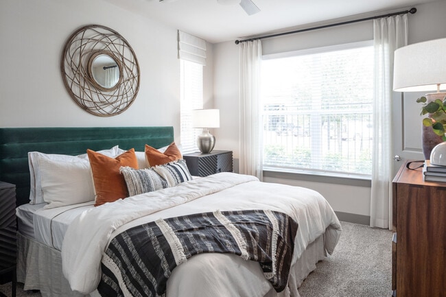 Broadstone Vintage Park apartments — community photo