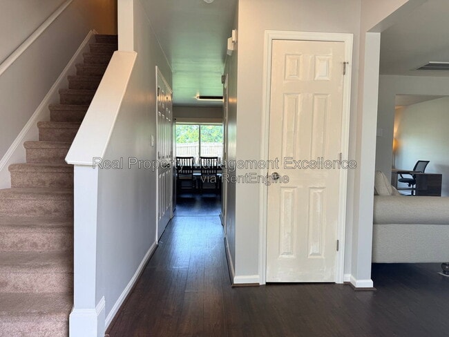 Photo - 3446 Ferdilah Ln