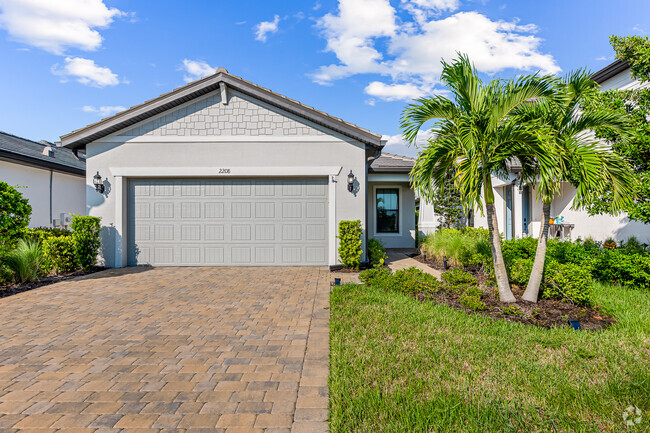 Building Photo - 2208 Yellowfin Cir Rental