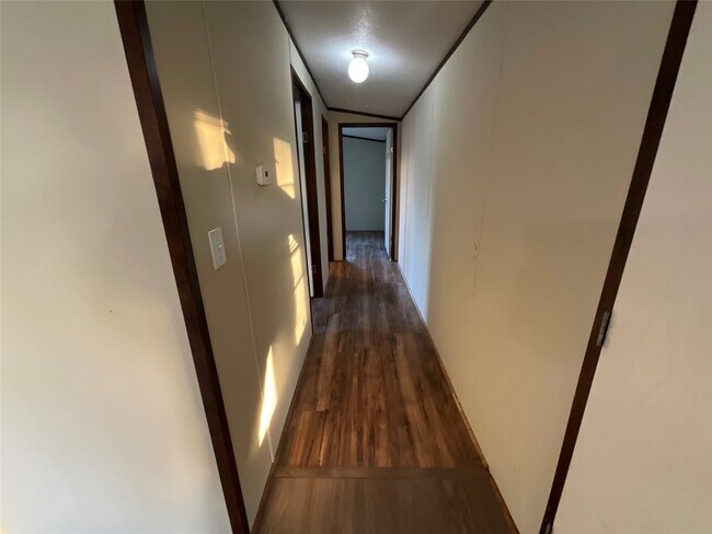 Photo - 133 Country Oaks St