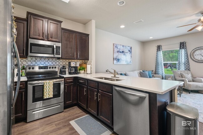 Photo - 6780 Spaniel Dr