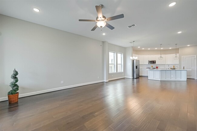 Photo - 10707 Deer Path Dr