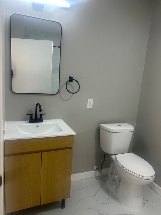 Austin Manor Apartments