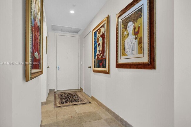 Photo - 801 Brickell Key Blvd Unit 602