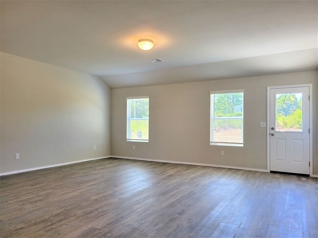 Photo - 21242 Winding Brook