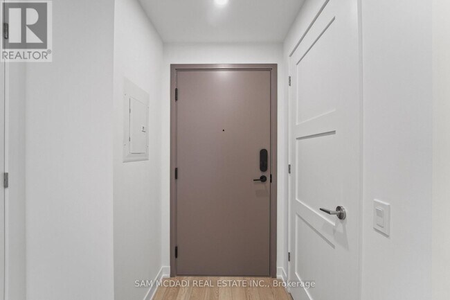 Photo - 634 Church St Unité 1011