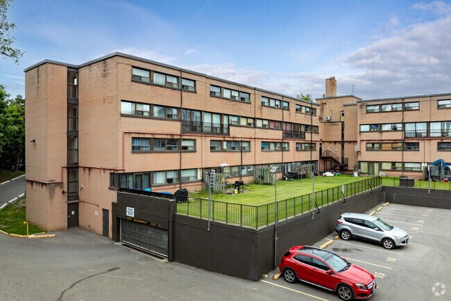 Photo - Northwoods Village