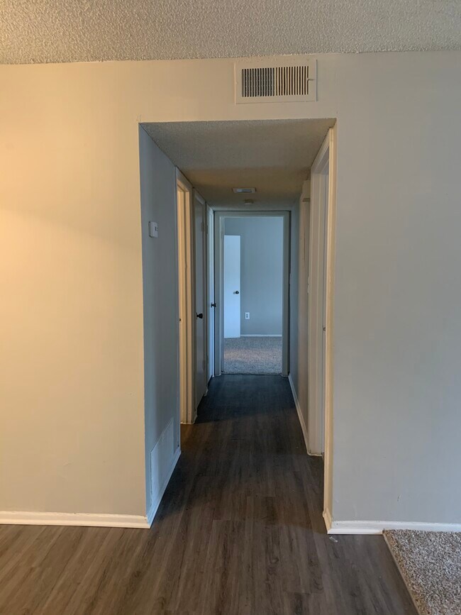 Goldelm at Charter Pointe Apartments For Rent in Altamonte Springs, FL