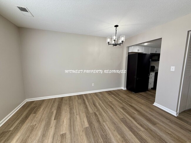 Photo - Stunning 2 Story townhome