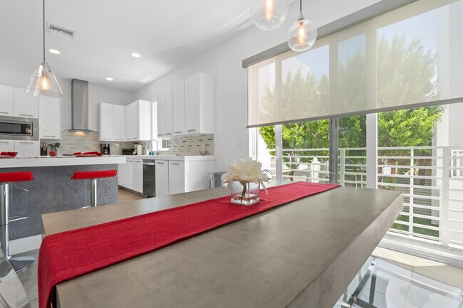 Photo - 1367 N Ocean Blvd