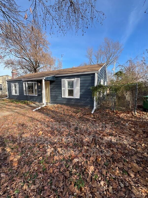 Photo - 2316 SW Eveningside Dr