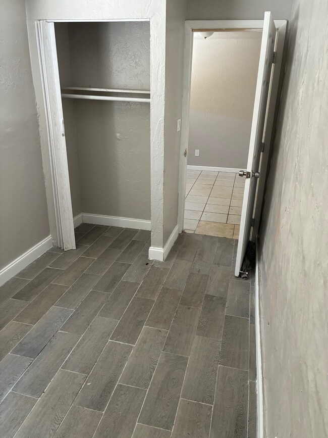 Photo - 4425-4427 NW 23rd Ct