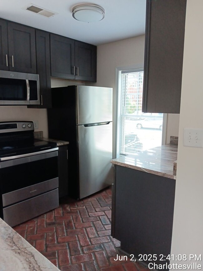 Photo - 515 14th St NW