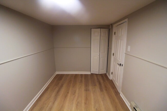 Photo - 3723 N Whipple St Unit 1