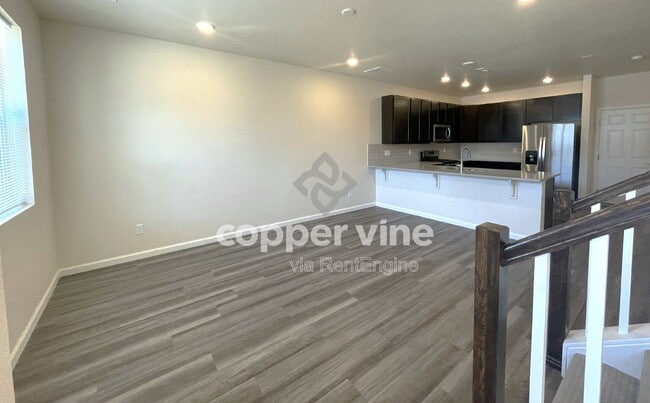 Photo - 161 Ambrose St