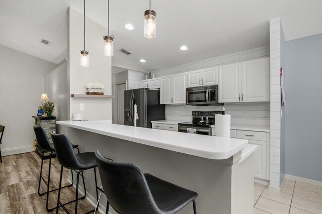 Photo - 21572 Brixham Run Loop