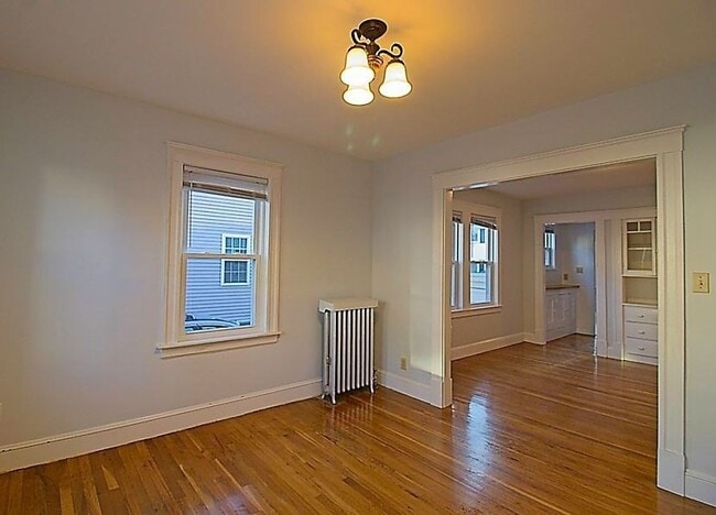 Photo - 28 Durso Ave