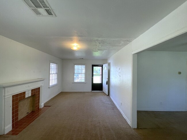 Photo - 1705 NW 40th St