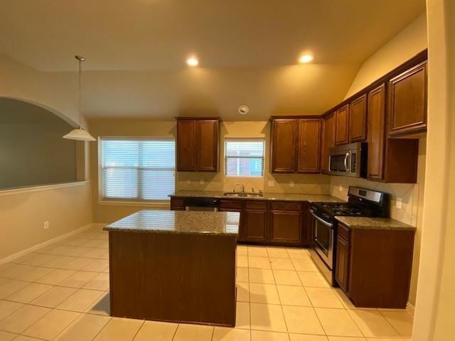 Photo - 2424 Gold Rush Dr