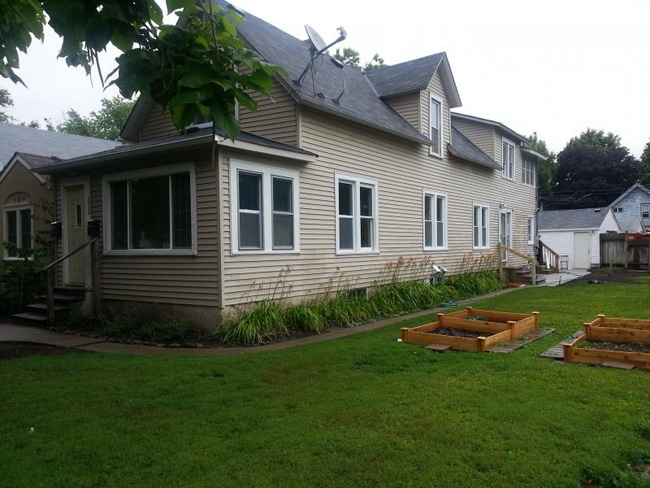 Photo - 3913 37th Ave S Unit 2