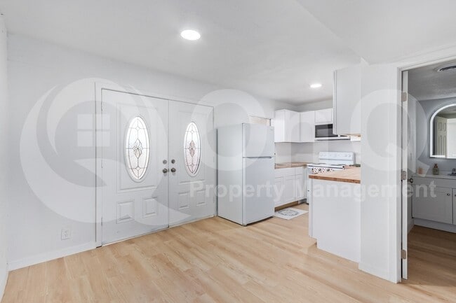 Photo - 3526 W Dunlap Ave Unit 150