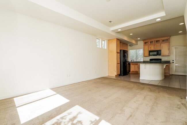 Photo - 20009 Elgin Dr