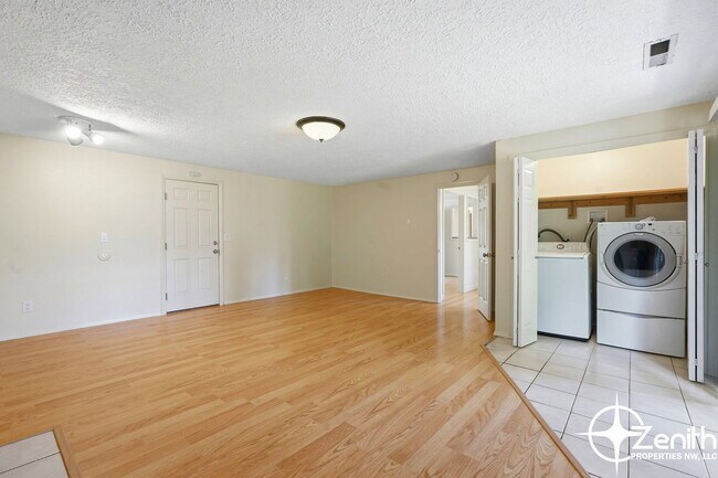 Photo - 12719 NE 10th Ave