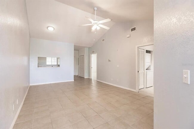 Building Photo - 8408 Bernwood Cove Loop Unit 1712 Rental