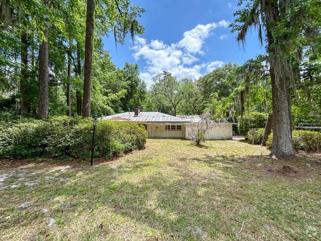 Building Photo - 1655 NW 10th Ave Rental