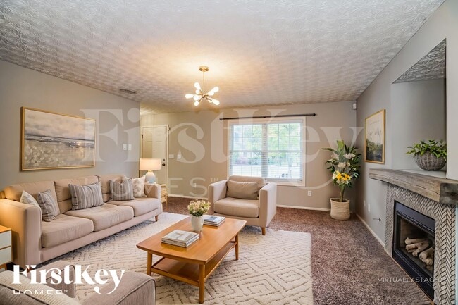 Photo - 2973 Seeger St