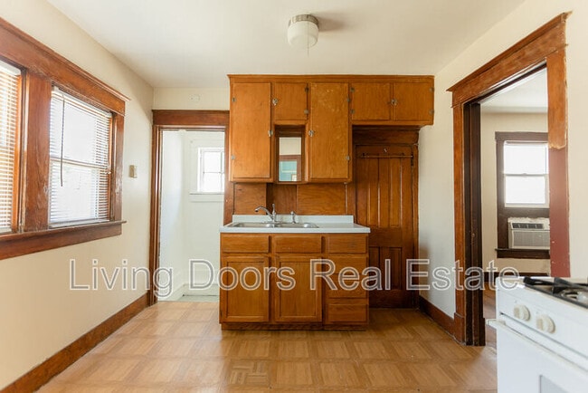 Photo - 1025 N 8th St