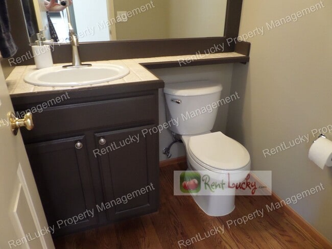 Photo - Gorgeous 3-Bedroom Home in Highly Desirable Duvall Neighborhood - The Ridge in Duvall!